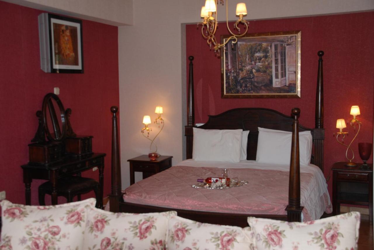 Aparthotel Menalia & κτημα κουμπουρη Levídhion